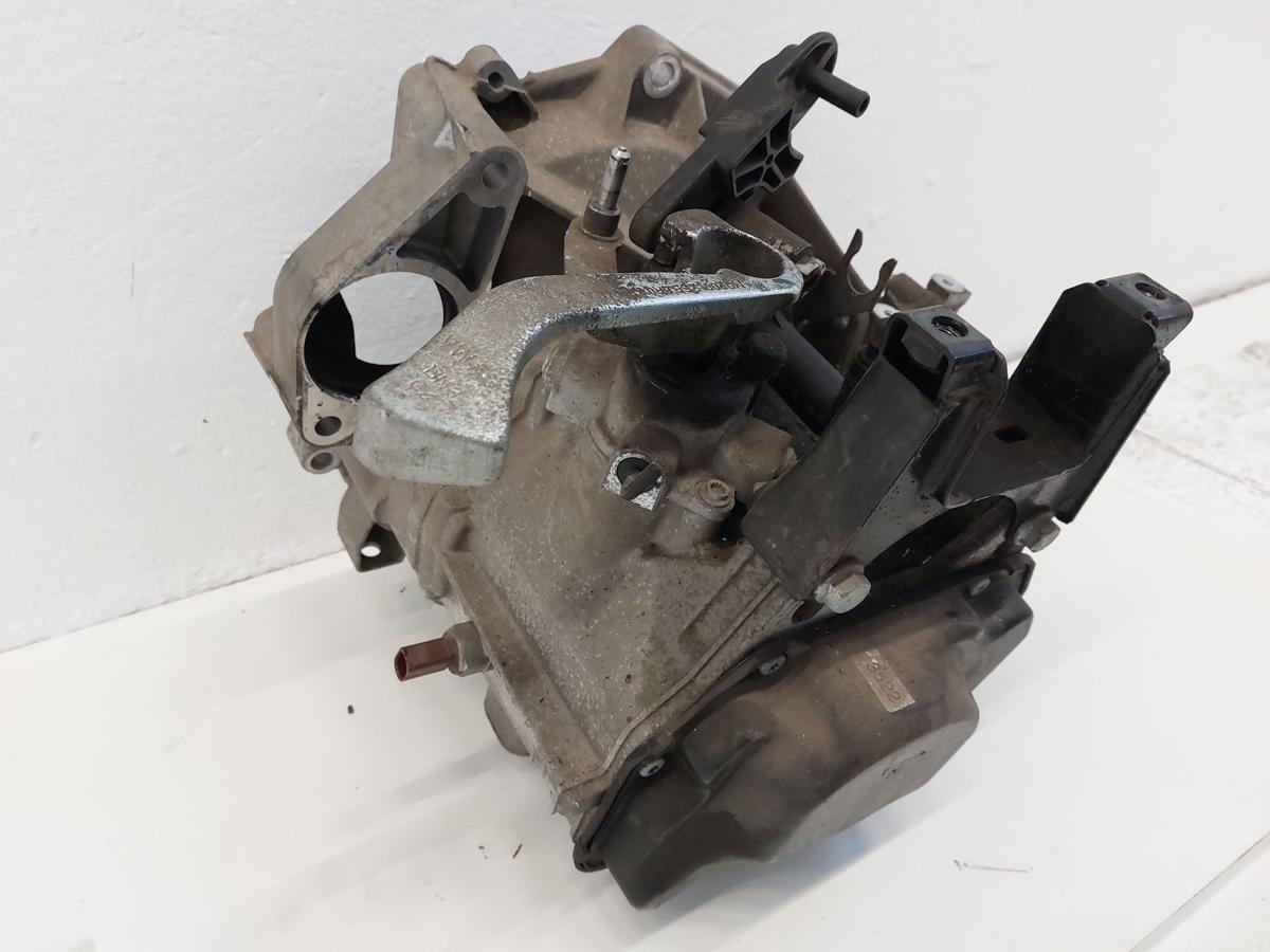 Skoda Fabia 5J Schaltgetriebe Getriebe 5 Gang LVC aus 1.2 44kw