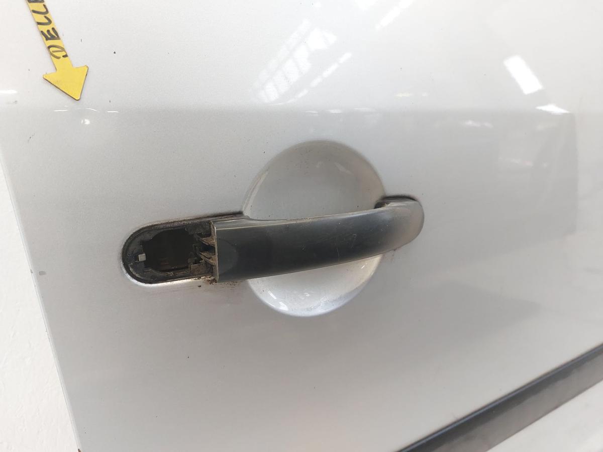 VW Touran 1T Tür vorn rechts Beifahrertür im Rohbau LA7W Reflexsilber 03 bis10