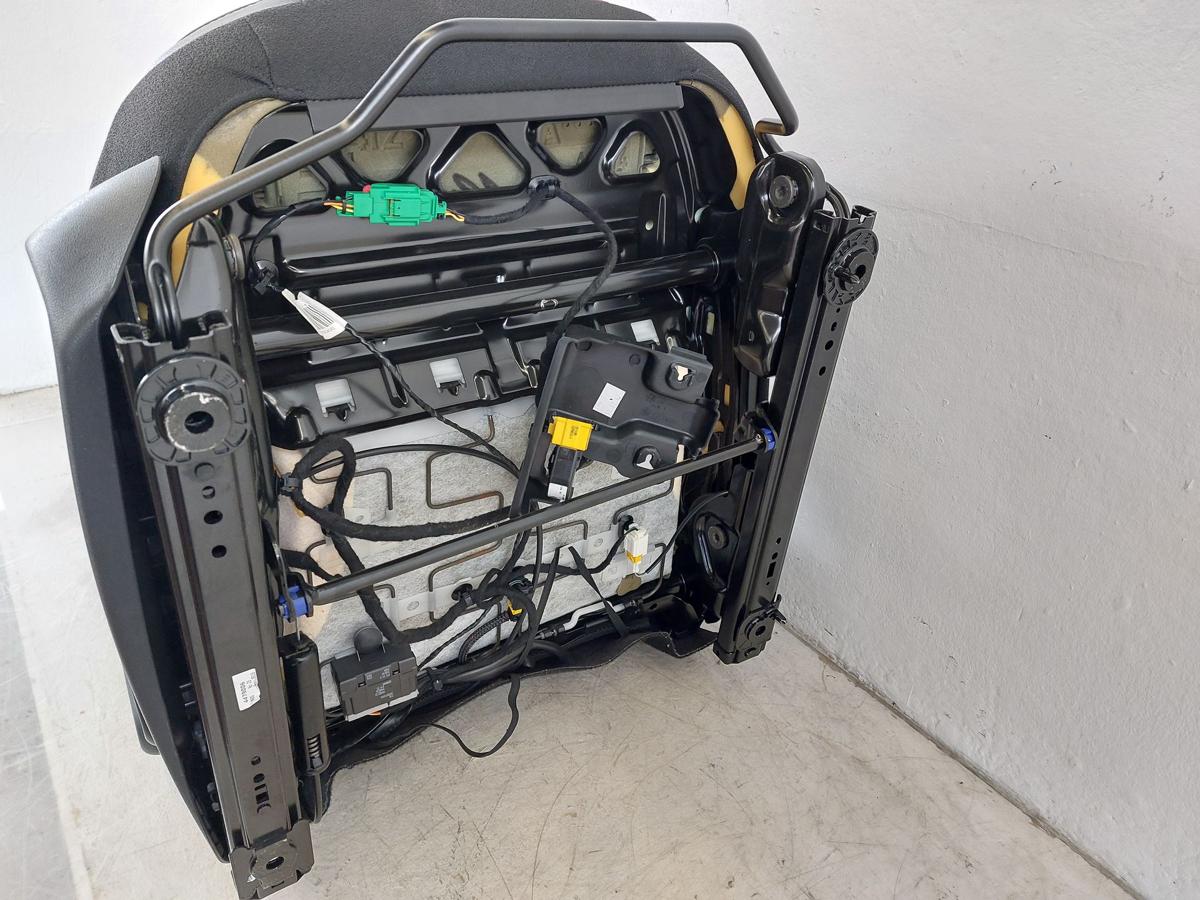 Citroen DS3 Sport Chic Sitz vorn rechts Beifahrersitz Leder Ledersitz weinrot