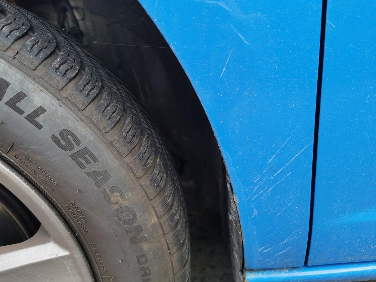 Seat Ibiza 6J Kotflügel Fender Seitenwand vorn links blau TEXT BILDER