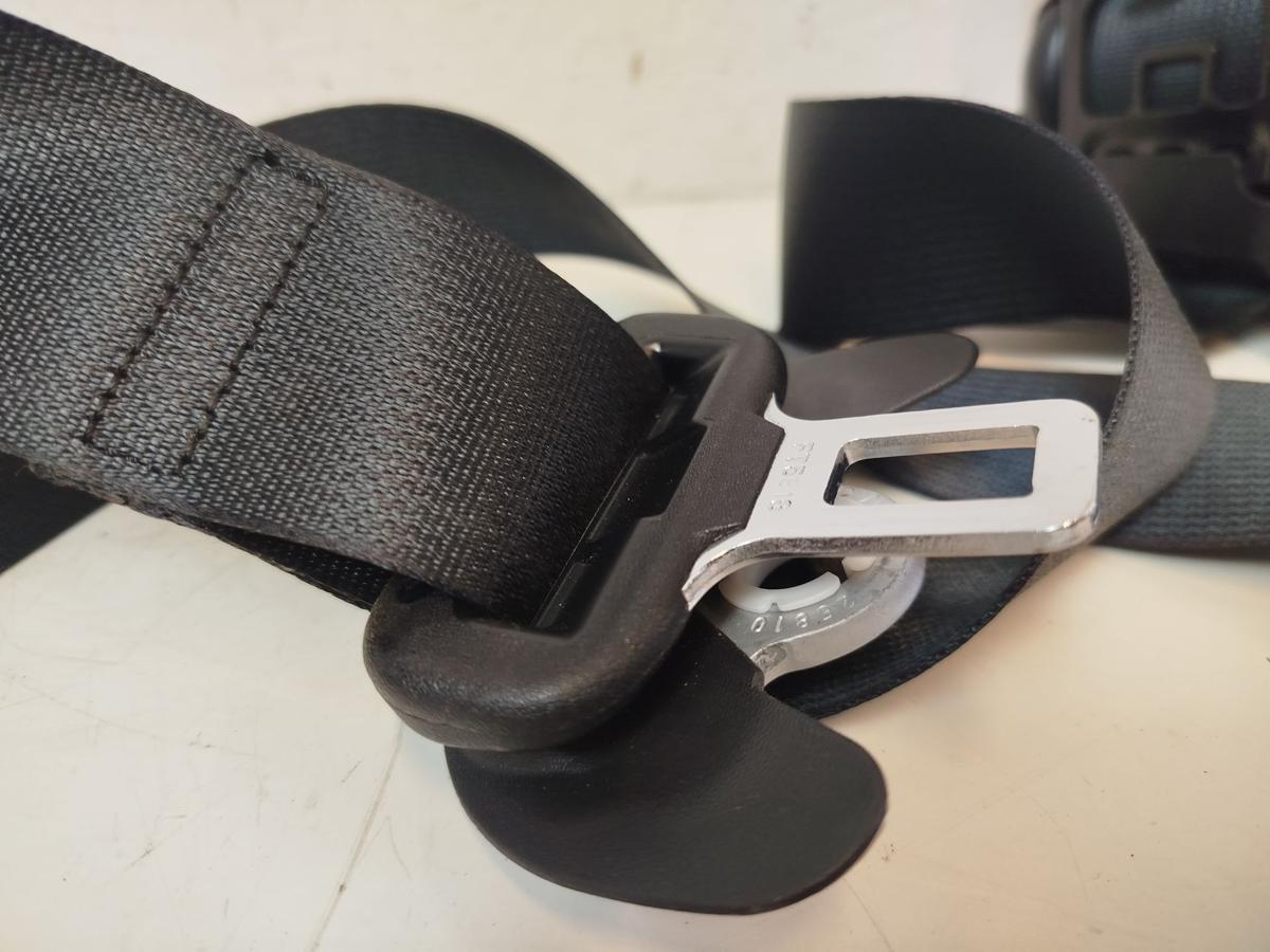 Nissan Qashqai J11 Sicherheitsgurt vorn rechts Gurt Gurtstraffer Anschnallgurt