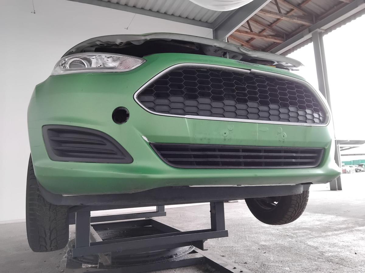 Ford Fiesta JA8 Facelift orig Sto&szlig;stange Sto&szlig;f&auml;nger vorn BJ2016 gr&uuml;n foliert