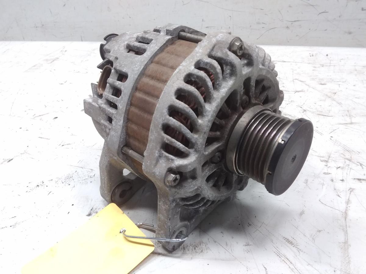 Nissan Qashqai J10 original Lichtmaschine Generator 2.0 104kw MR20 Bj.2011