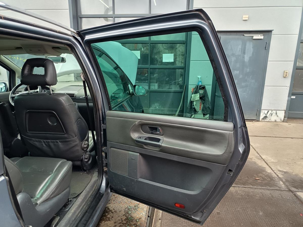 VW Sharan original T&uuml;r hinten rechts LR7K grau Baujahr 2009