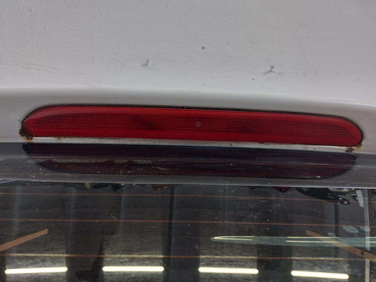 VW Golf 5 1KM Variant Heckklappe mit Heckscheibe Kombi LR9A weiss ROST