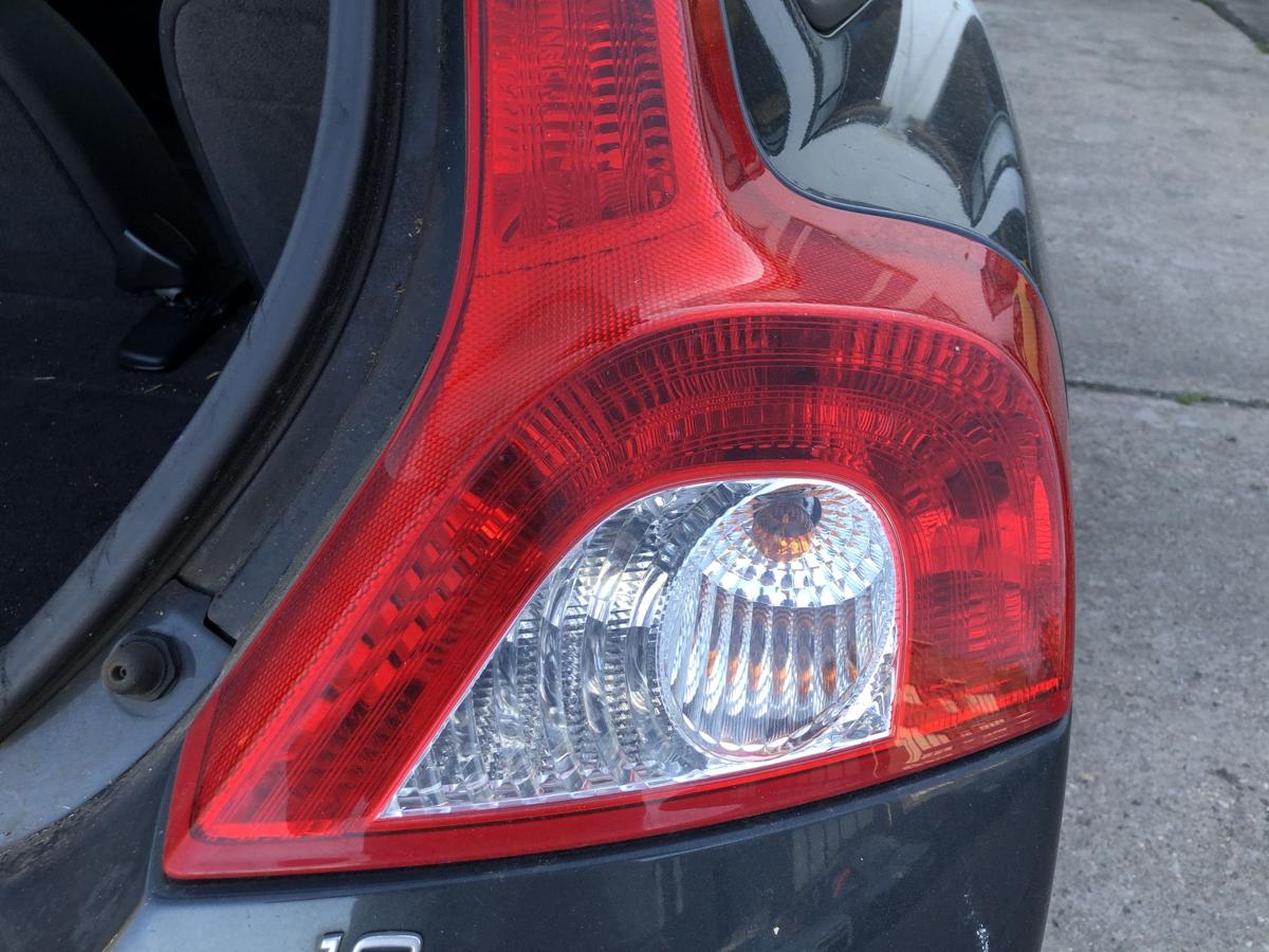 Volvo C30 Typ M R&uuml;ckleuchte rechts R&uuml;cklicht Heckleuchte Schlusslicht