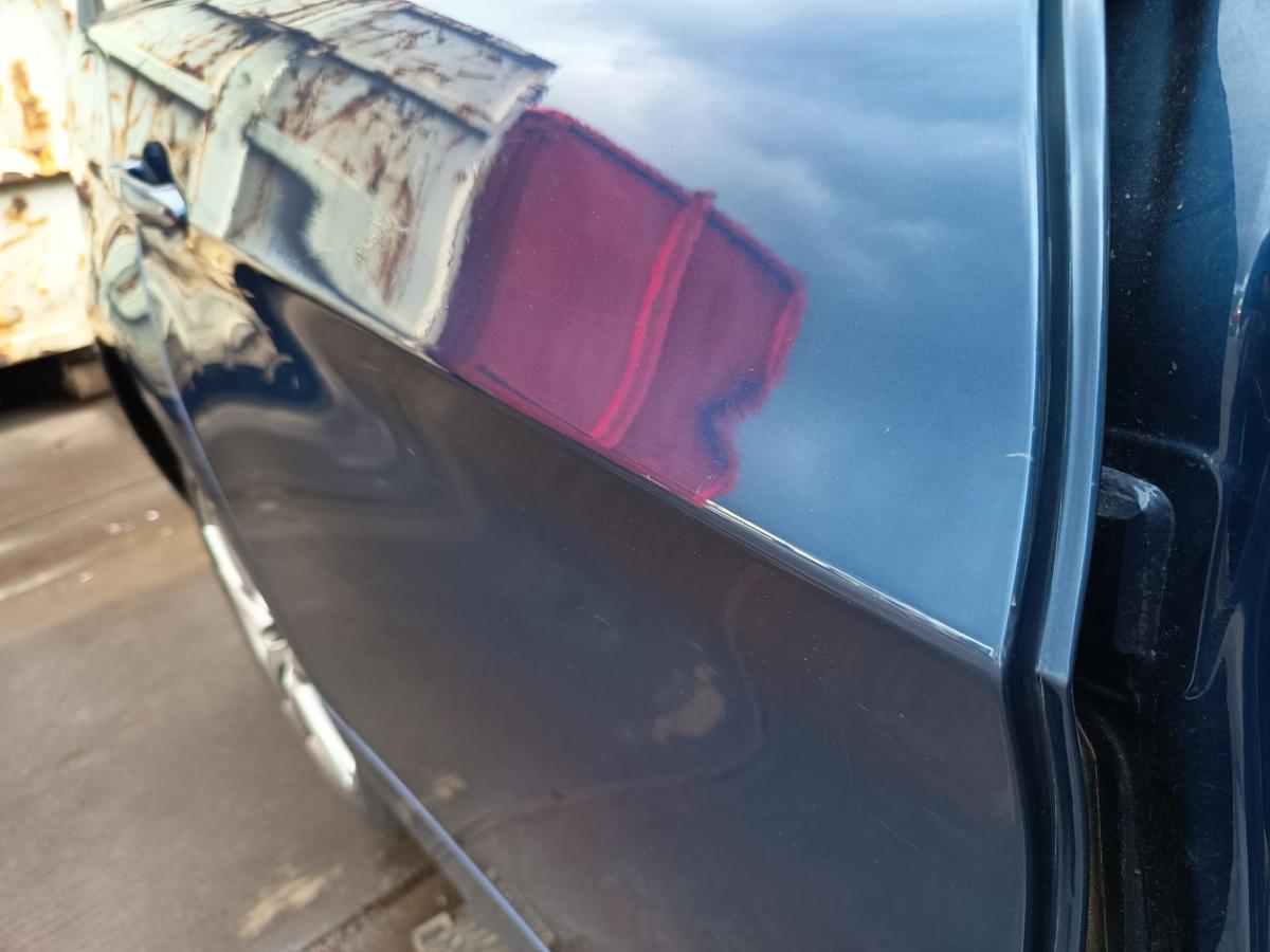 BMW 3er E91 Touring original T&uuml;r hinten rechts Fond Roh A07 Mysticblau Bj 2006