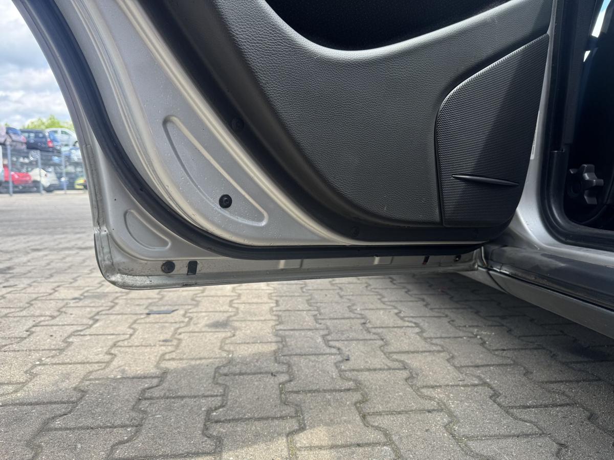 Volvo S60 original T&uuml;r hinten links 426 silbermetallic Rohbau Bj.2002