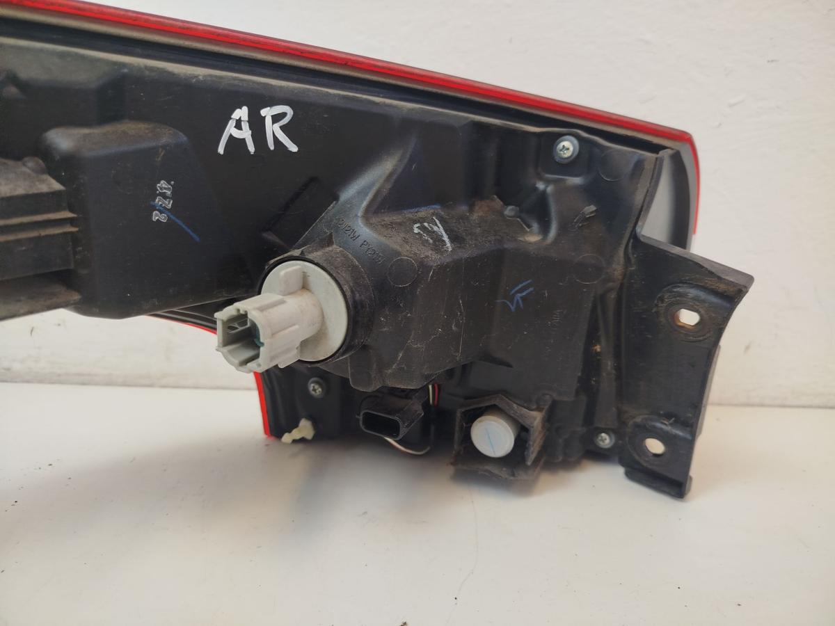 Nissan Qashqai J11 R&uuml;ckleuchte rechts au&szlig;en Heckleuchte Au&szlig;enecke bis 2017