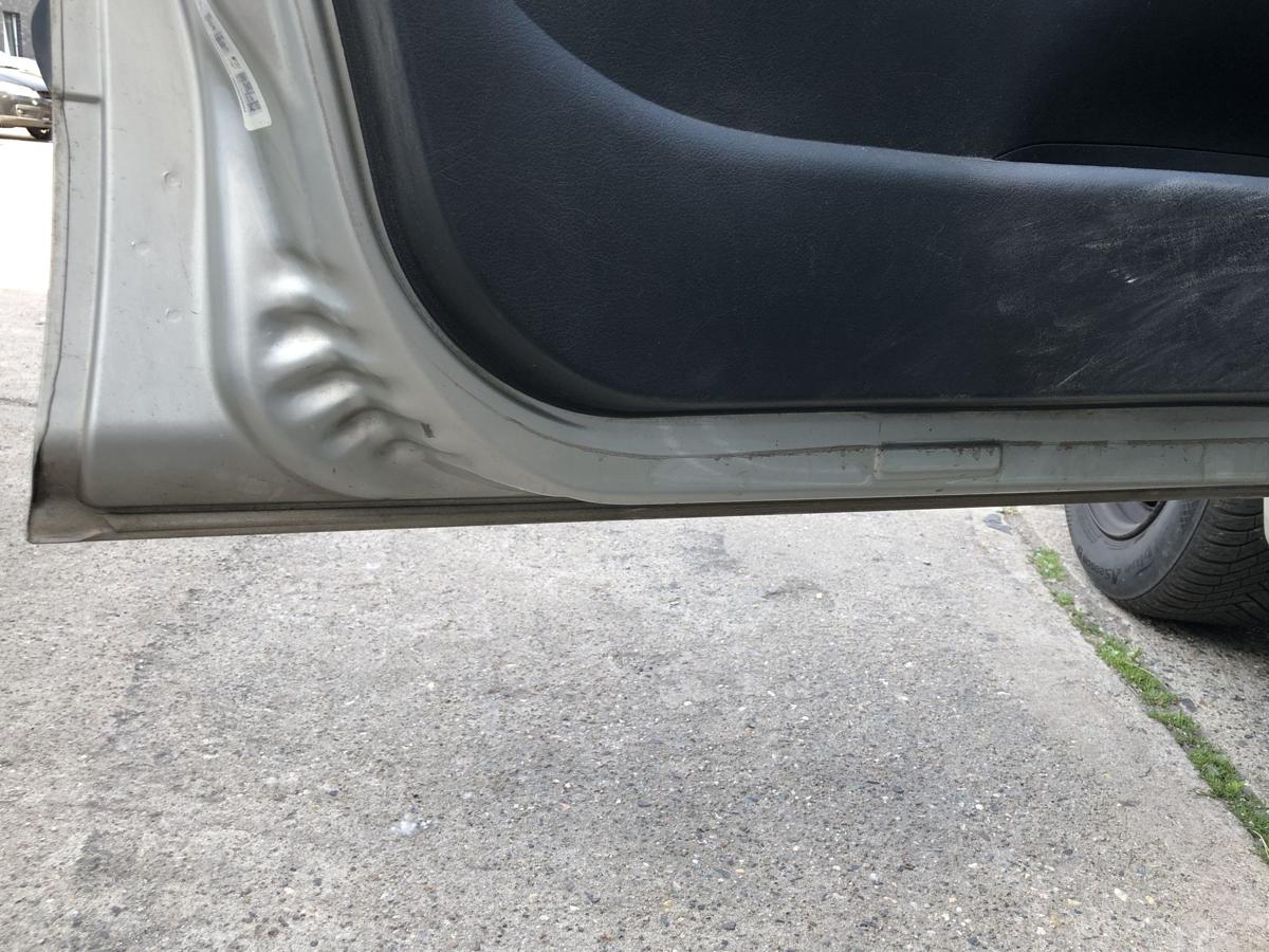 Peugeot 207 SW Typ WE T&uuml;r vorn links Fahrert&uuml;r Rohbau ETS Gris Cendre Metallic