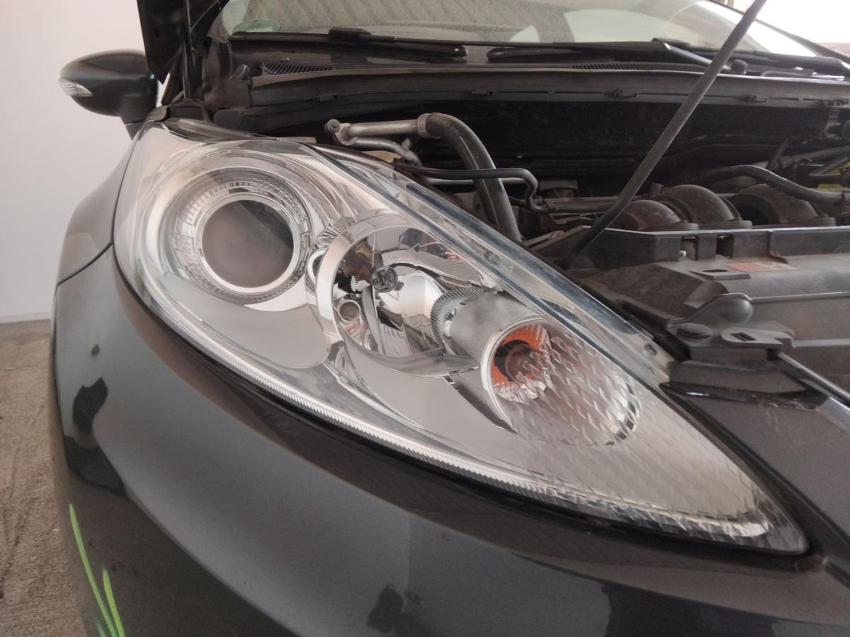 Ford Fiesta JA8 original Scheinwerfer rechts Hella Halogen mit LWR BJ2009