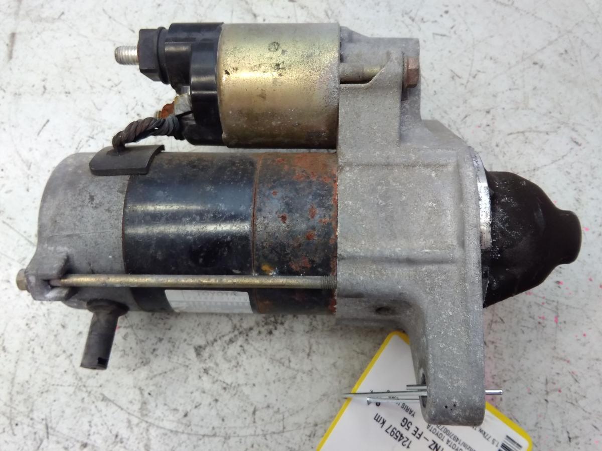 Toyota Yaris Verso original Anlasser Starter 2810021030 Denso 1.5 77kw BJ2004