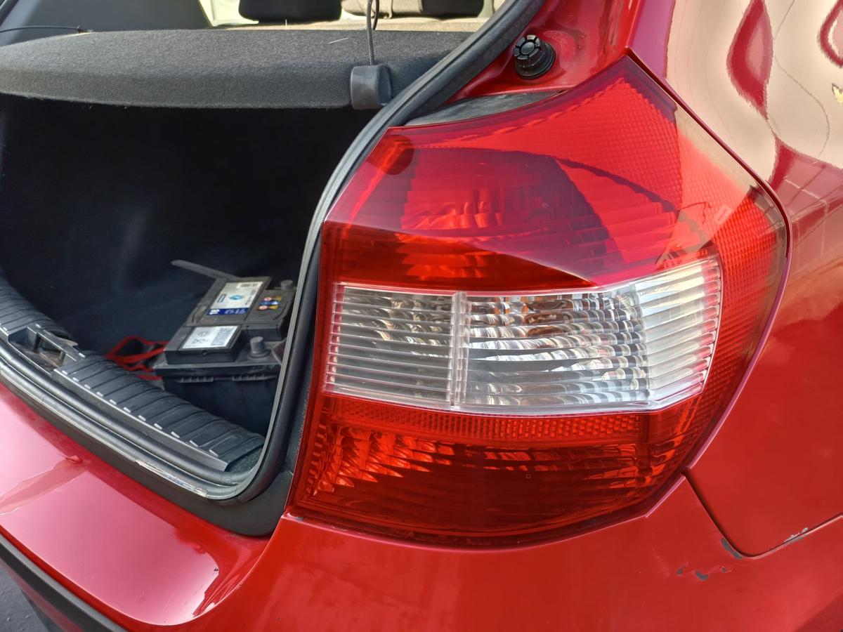 BMW E87 original R&uuml;ckleuchte rechts Heck Schluss Licht Beifahrerseite Bj 2005