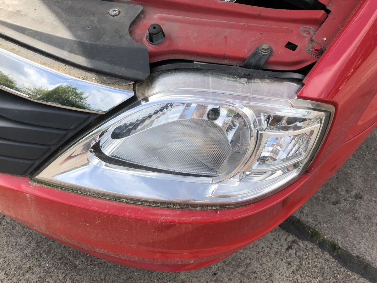 Dacia Logan MCV Scheinwerfer links Hauptscheinwerfer Halogen Facelift ab 2009