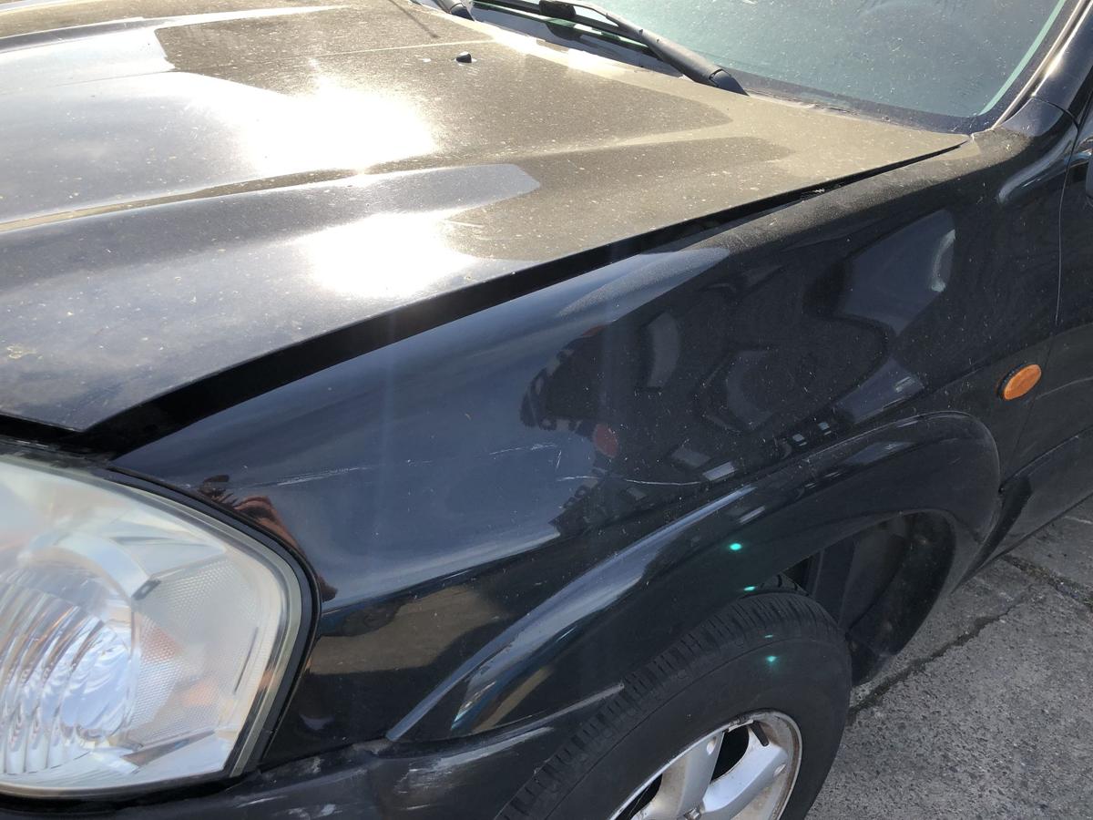 Mazda Tribute EP ab 2004 Kotflügel vorn links Fahrerseite Radlaufblende schwarz