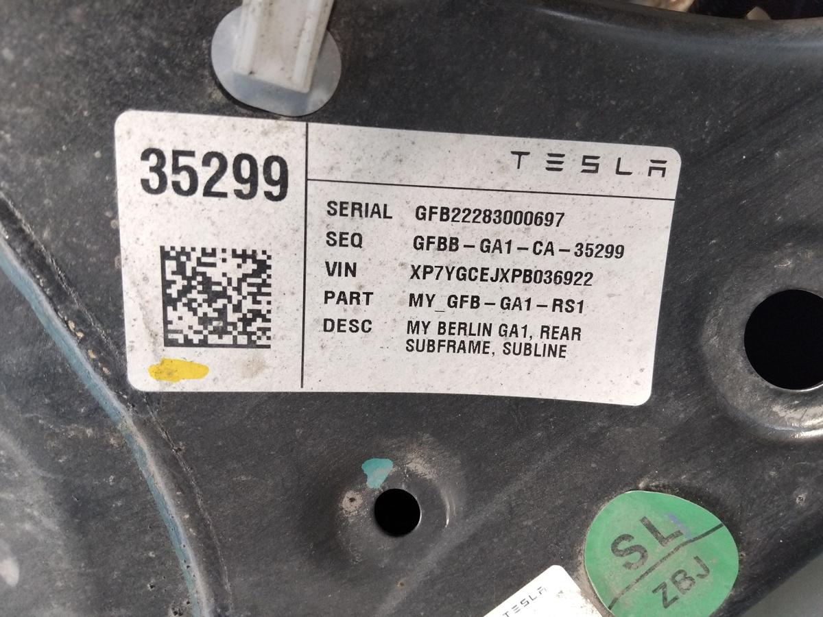 Tesla Model Y original Hinterachstr&auml;ger Aggregatetr&auml;ger RWD Heckantrieb BJ2023