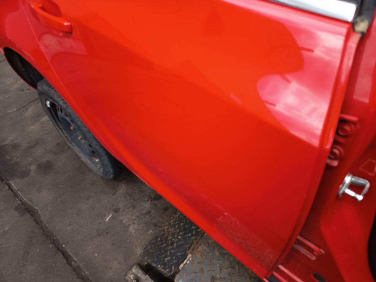 Opel Astra J Limousine T&uuml;r hinten rechts Fond Z50B Power red Bj 2010