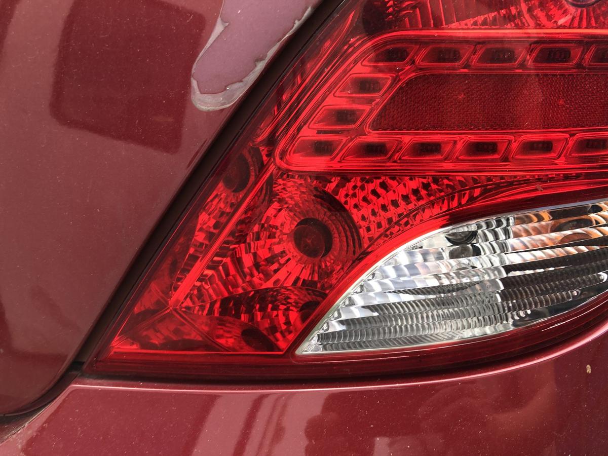 Peugeot 207 WA WC R&uuml;ckleuchte rechts R&uuml;cklicht Heckleuchte Facelift ab 2009