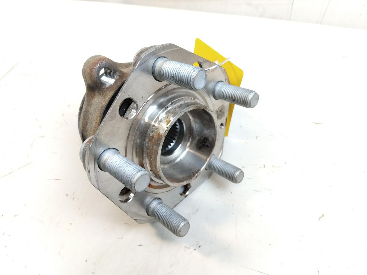 Tesla Model Y original Radnabe mit Radlager 1044123-00-B Bj.2022