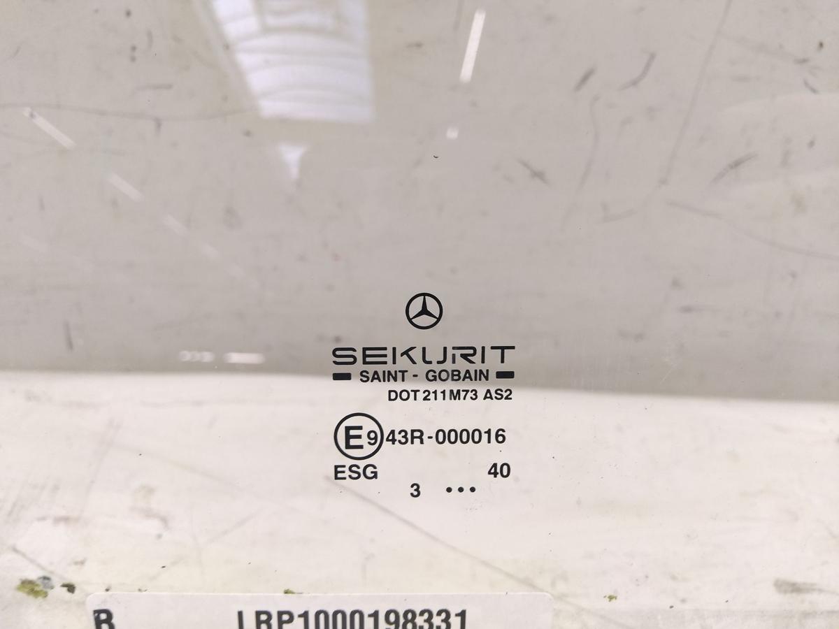 Mercedes Benz Vito 639 T&uuml;rscheibe vorn rechts Klarglas Bj.2004