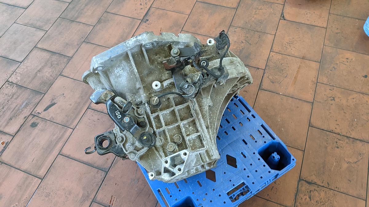 Schaltgetriebe Getriebe GC62 5G 104tkm MC1772 Kia Picanto 2 TA