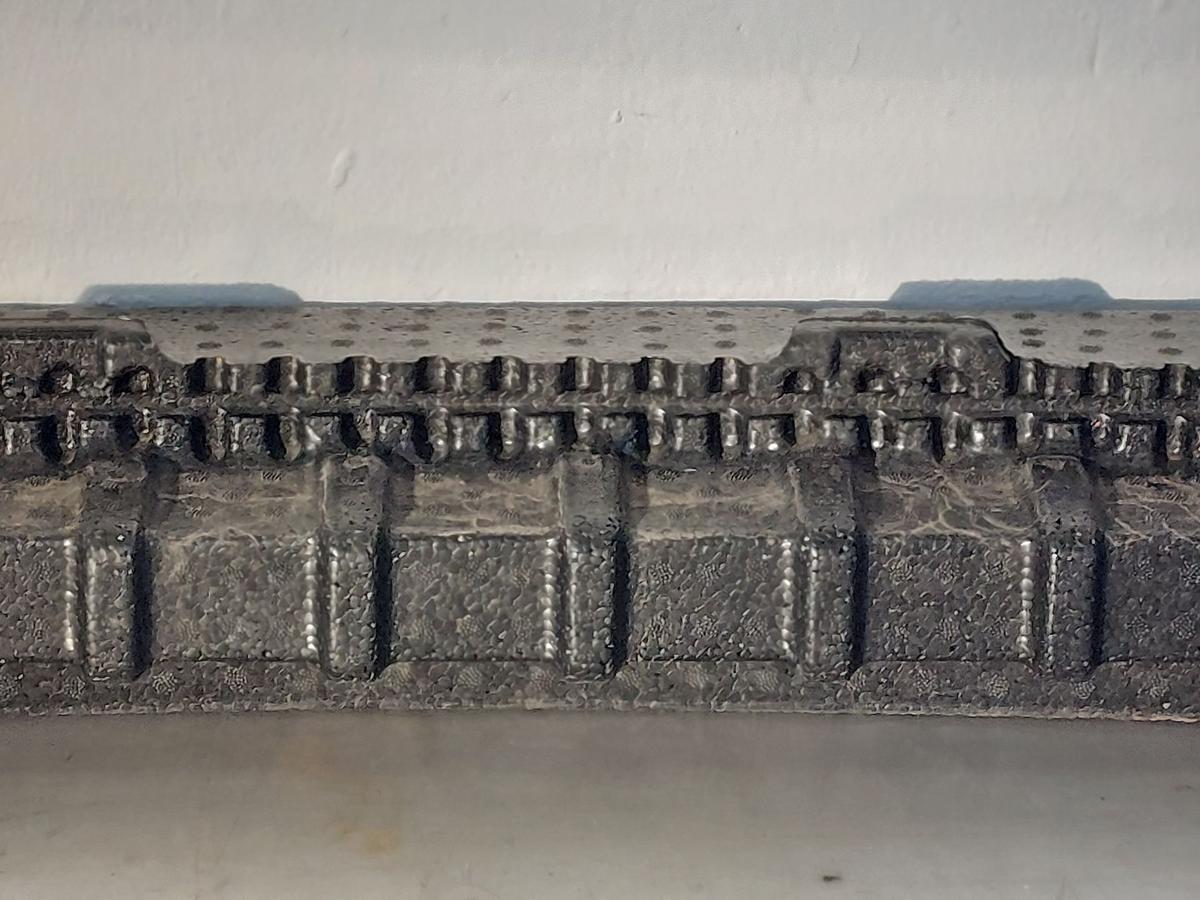 VW Golf 8 VIII CD Variant Pralld&auml;mpfer Schaumstofftr&auml;ger Stossf&auml;nger vorn