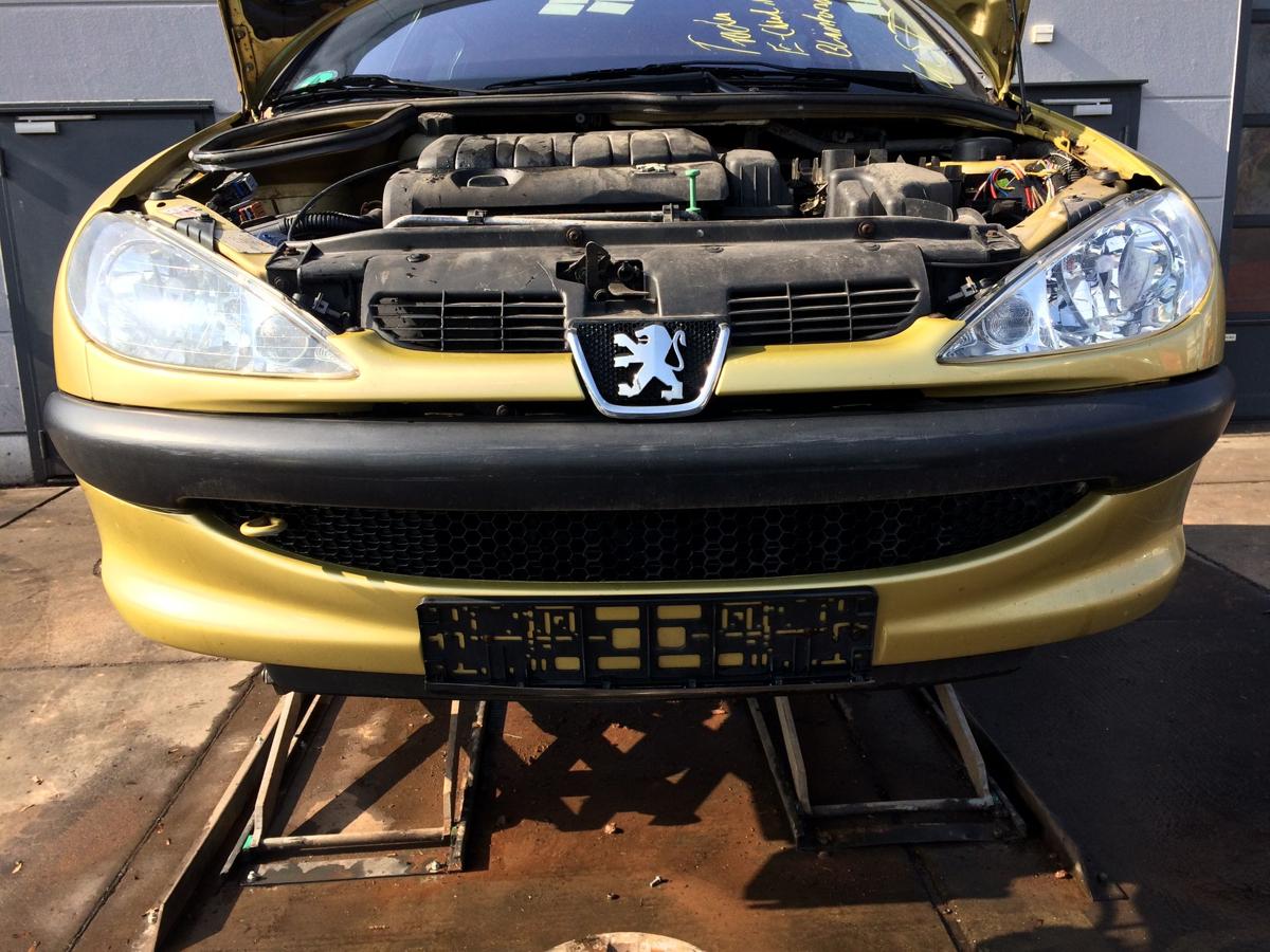 Peugeot 206sw orig Stoßstange Stossfänger vorn KAW Persepolisgelb met Bj 2004