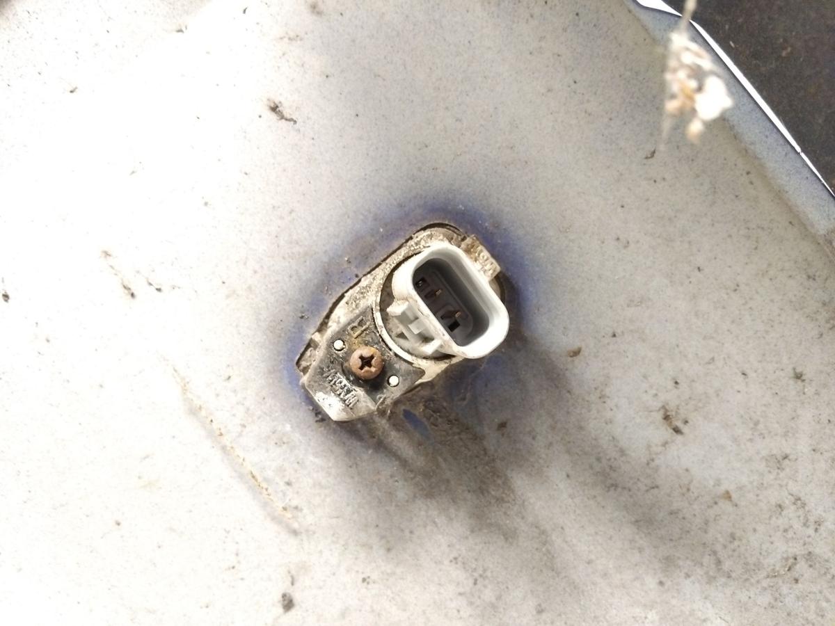 Kia Picanto 1 BA original Kotfl&uuml;gel vorn rechts cobaltblaumetallic T3 Bj.2004