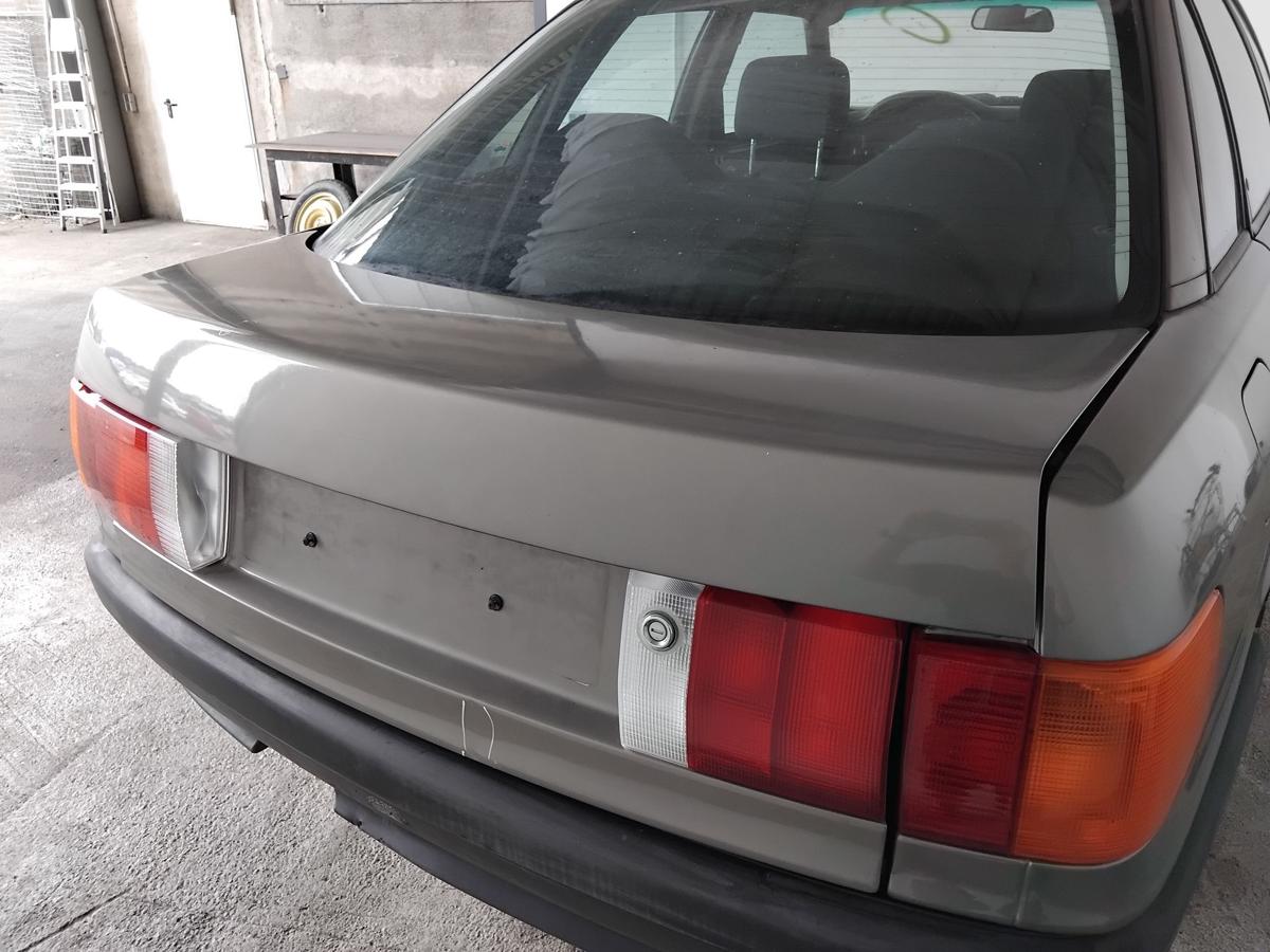 Audi 80 B3 Heckklappe Kofferraumdeckel LY6U Papyrusmetallic Limousine BJ1991