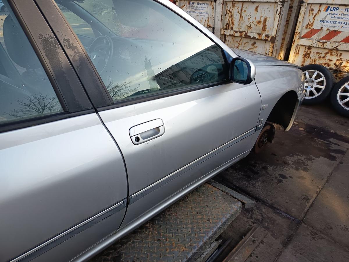 Peugeot 406 original T&uuml;r vorn rechts Beifahrer EYC Quartzgrau Bj 2003