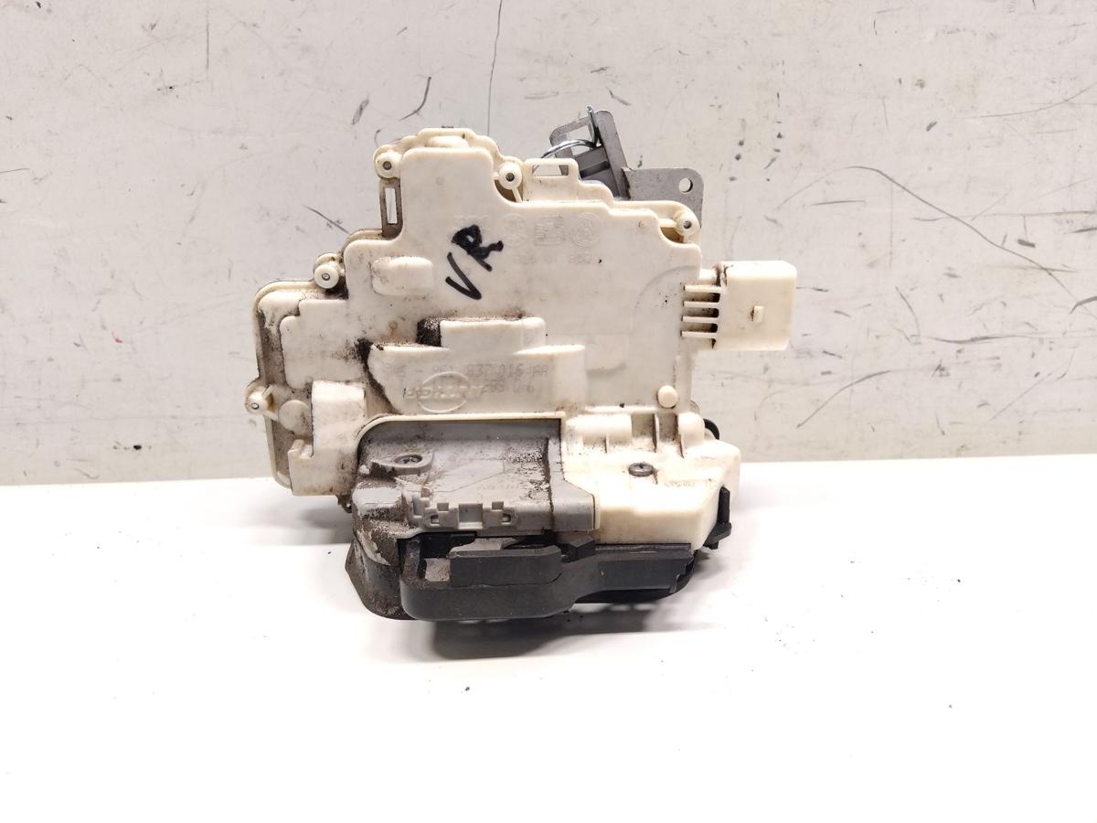 Seat Exeo ST 3R original T&uuml;rschloss vorn rechts mit Zentralverriegelung BJ2011