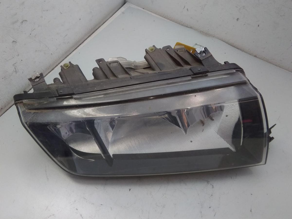 Skoda Fabia 1 6Y original Scheinwerfer vorn rechts Halogen mit LWR Hella BJ2006