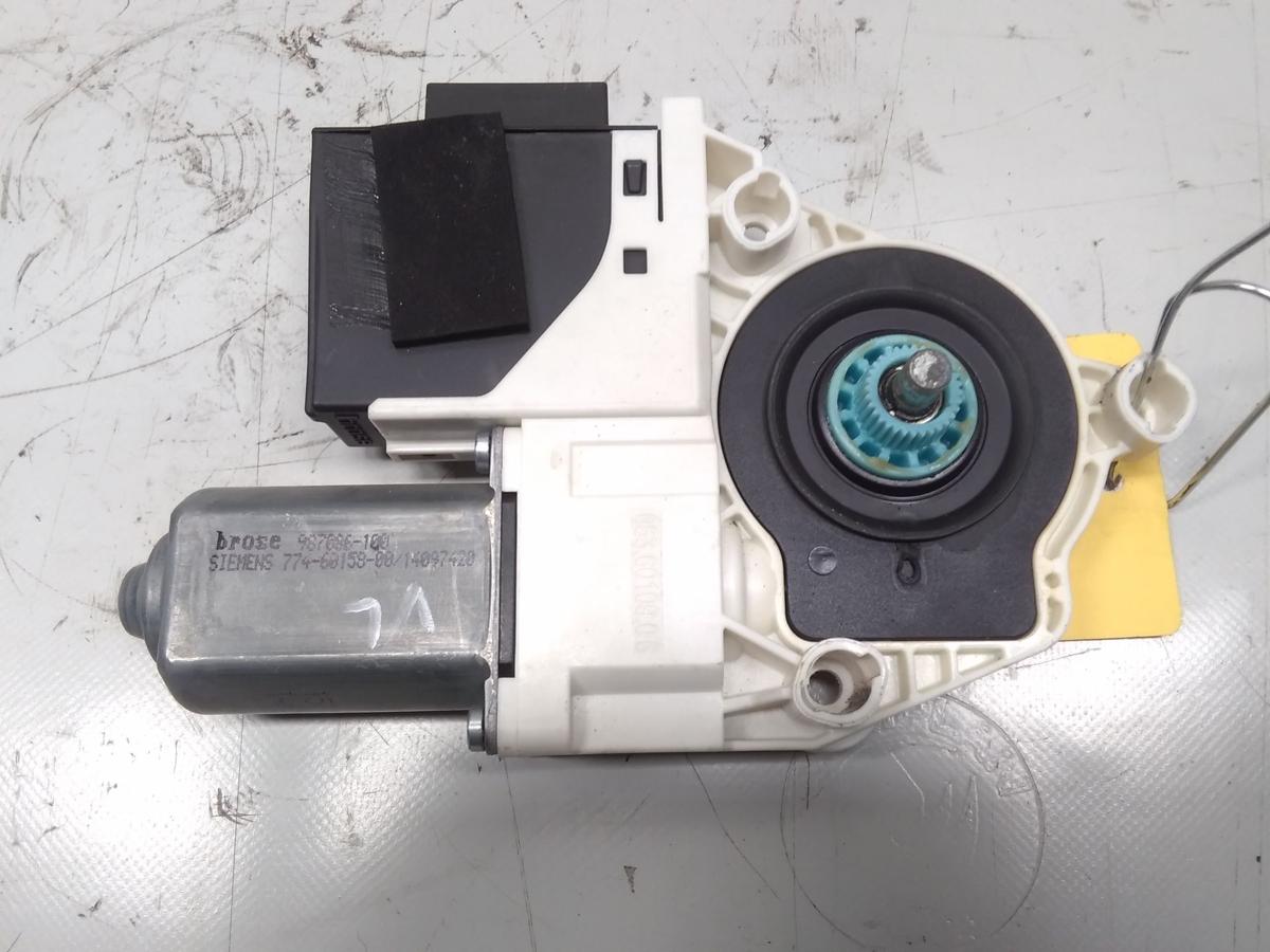 Seat Ibiza III 6L original Fensterhebermotor vorn links 6L2959802 BJ2007