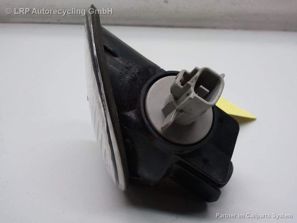 Toyota Corolla Compact E11 Blinker Blinkleuchte vorn rechts KOITO BJ1999