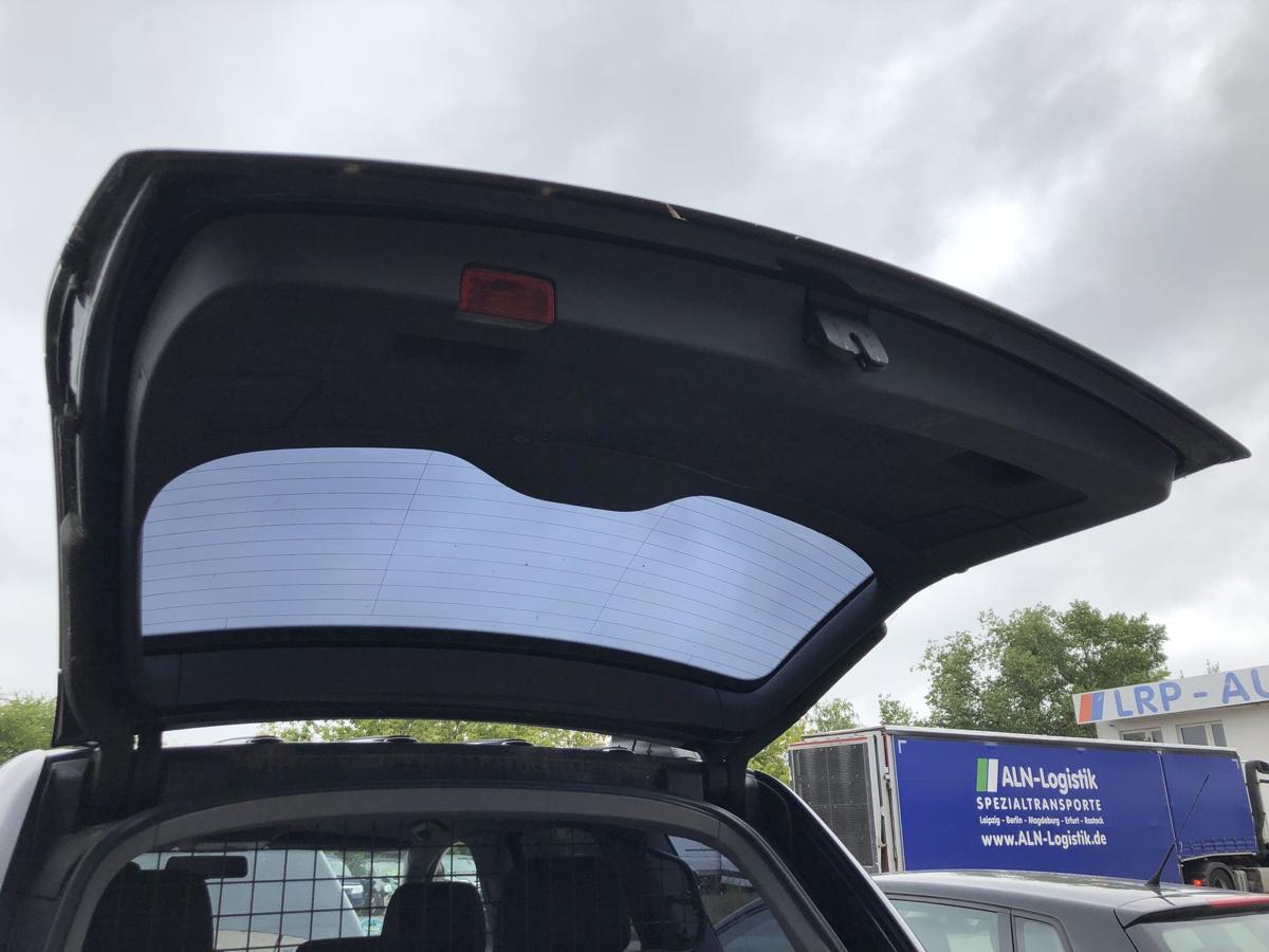 VW Touareg 7L Heckklappe mit Heckscheibe im Rohbau LA5G Perlblau 02-06