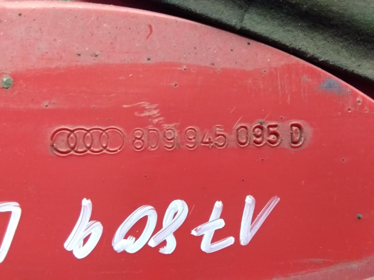 Audi A4 B5 Avant Facelift original R&uuml;ckleuchte Heckleuchte links Bj.2001 8D9945095D