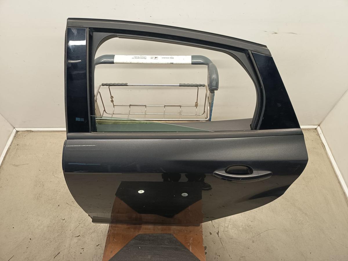 Ford Focus III original T&uuml;r hinten links Magnetic Grau 5TRG Baujahr 2015