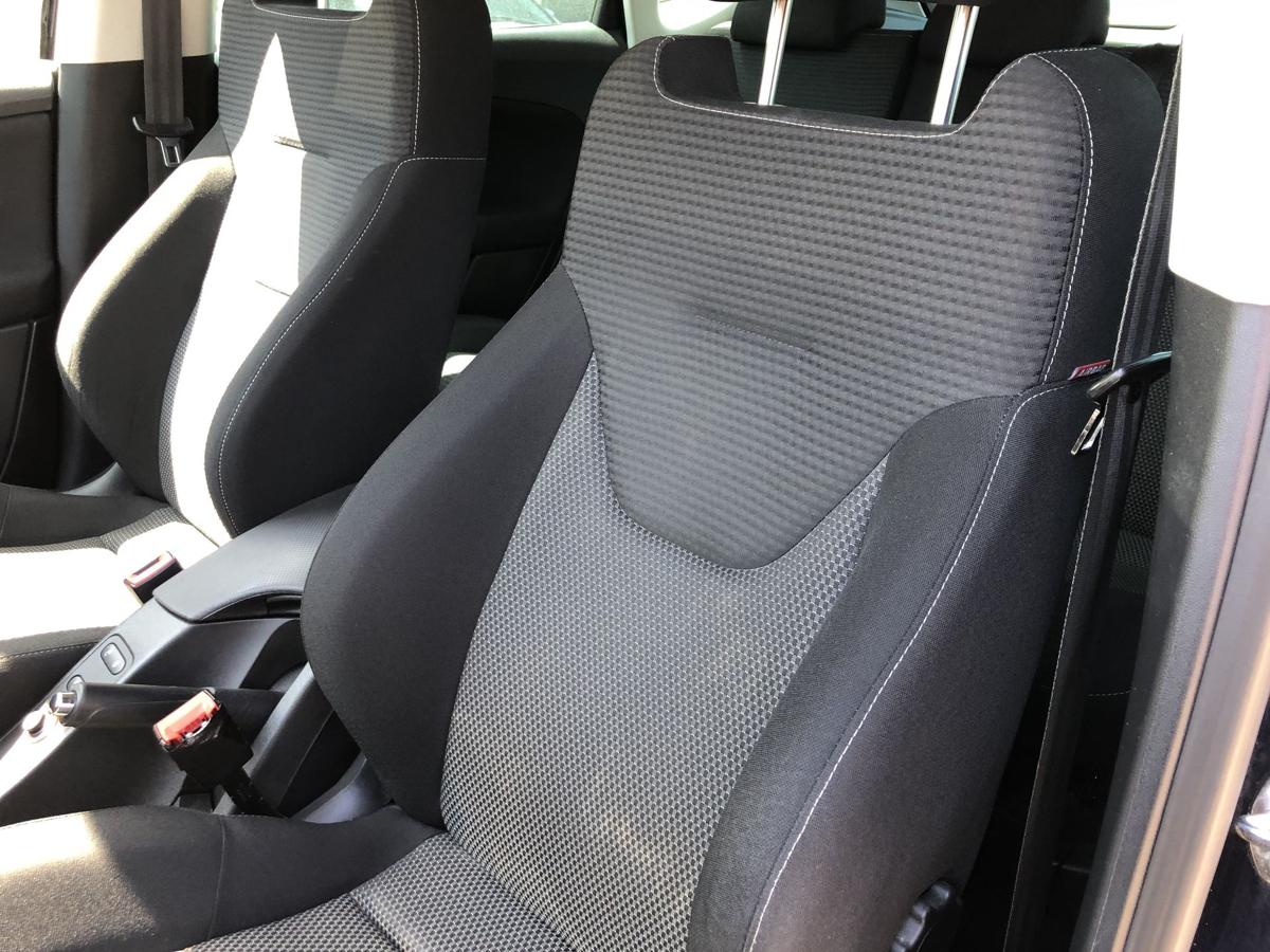 Seat Altea 5P XL Sitz vorn links Fahrersitz Sportsitz Stoff Heizung Autositz