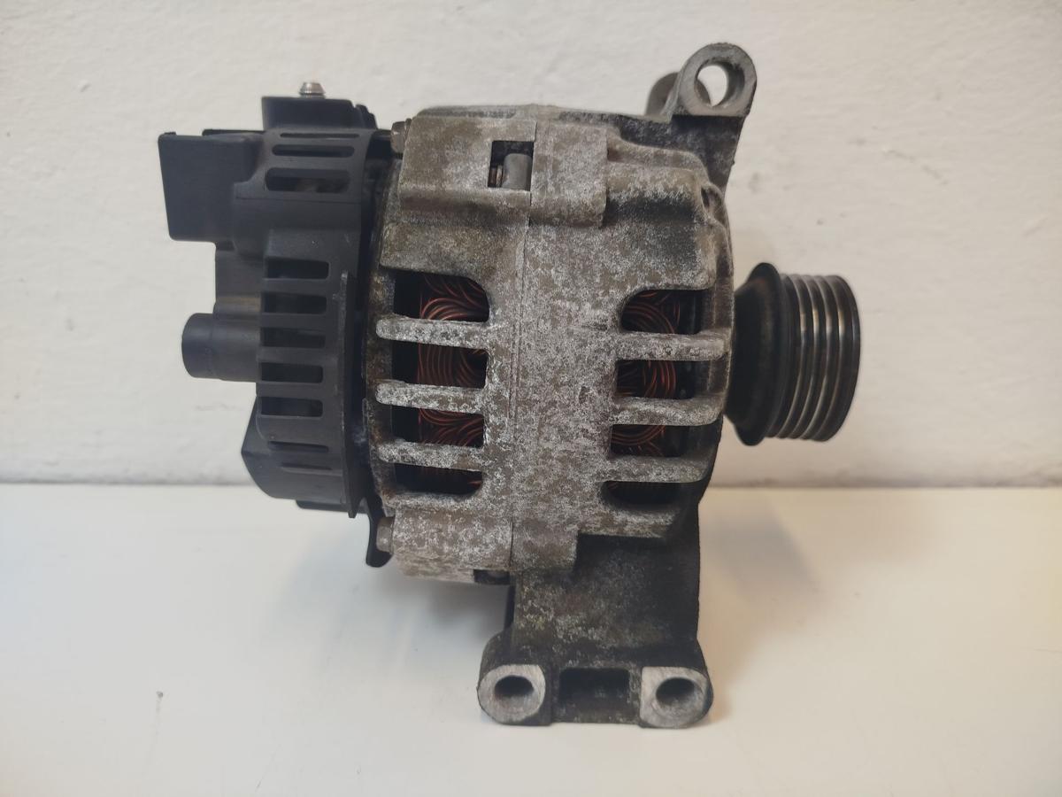 Mercedes A Klasse W169 Lichtmaschine Generator 90A OEM Valeo 2542955A