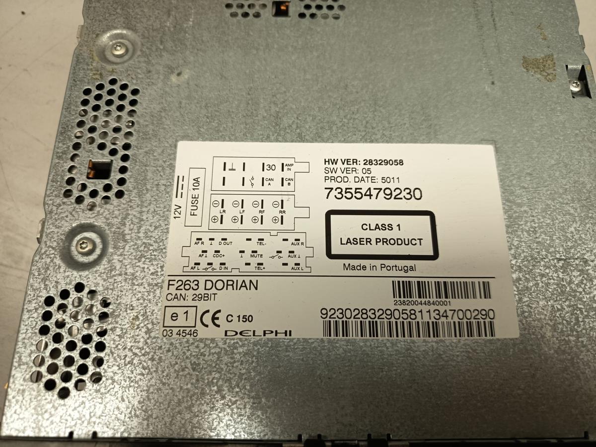 Opel Combo D original Radio Baujahr 7355479230 Baujahr 2012