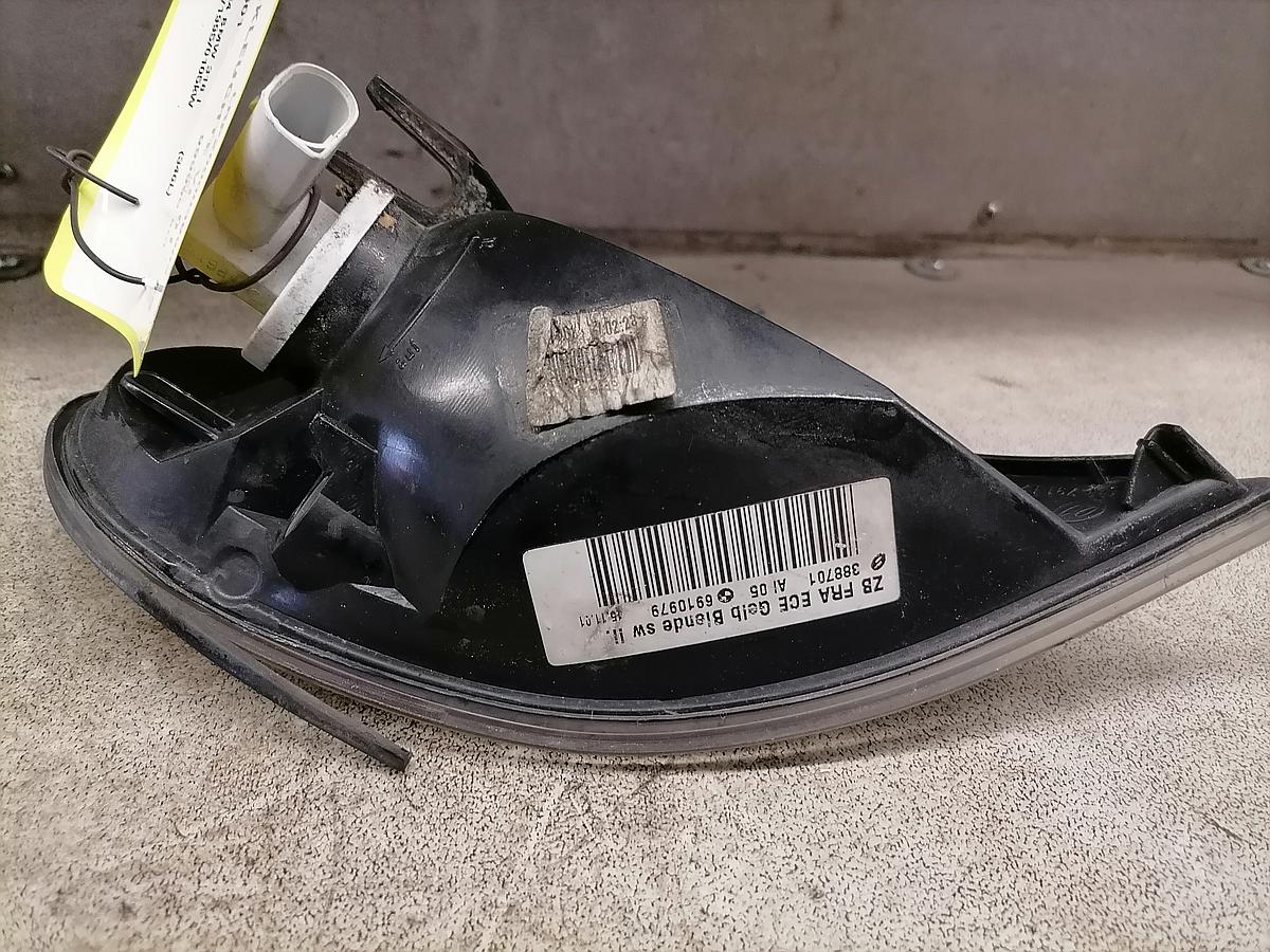 BMW 3er E46 Blinker vorn links Blinkleuchte Facelift Gelb BJ2001