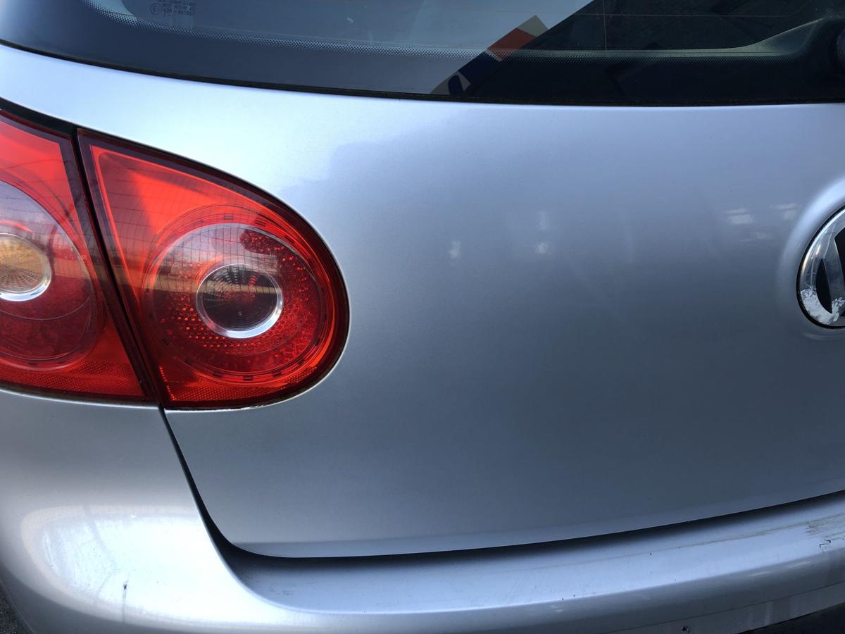 VW Golf 5 V 1K Heckklappe mit Heckscheibe LA7W Reflexsilber Met 3 u. 5 t&uuml;rer