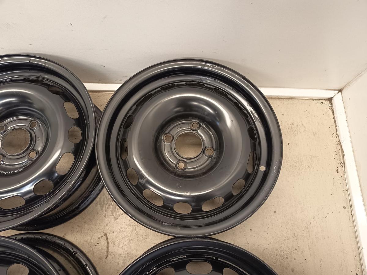 Citroen Berlingo II B9 Bj 2011 original Satz Stahlfelgen 6 1/2 x15 ET27 4x108 Citroen Berlingo II B9 Bj 2011 original Satz Stahlfelgen 6 1/2 x15 ET27 4x108