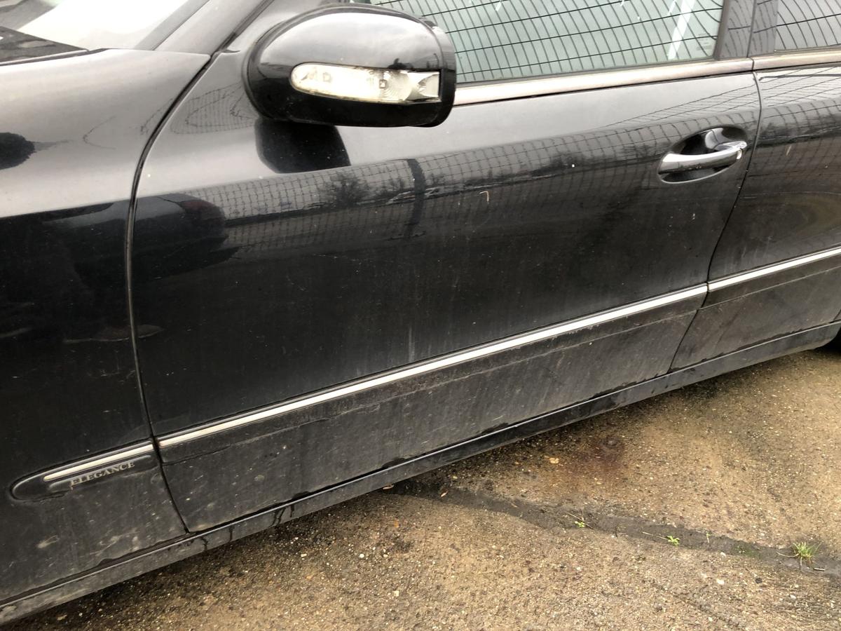 Mercedes W211 S211 E Klasse T&uuml;r vorne links Fahrert&uuml;r Rohbau Obsidianschwarz