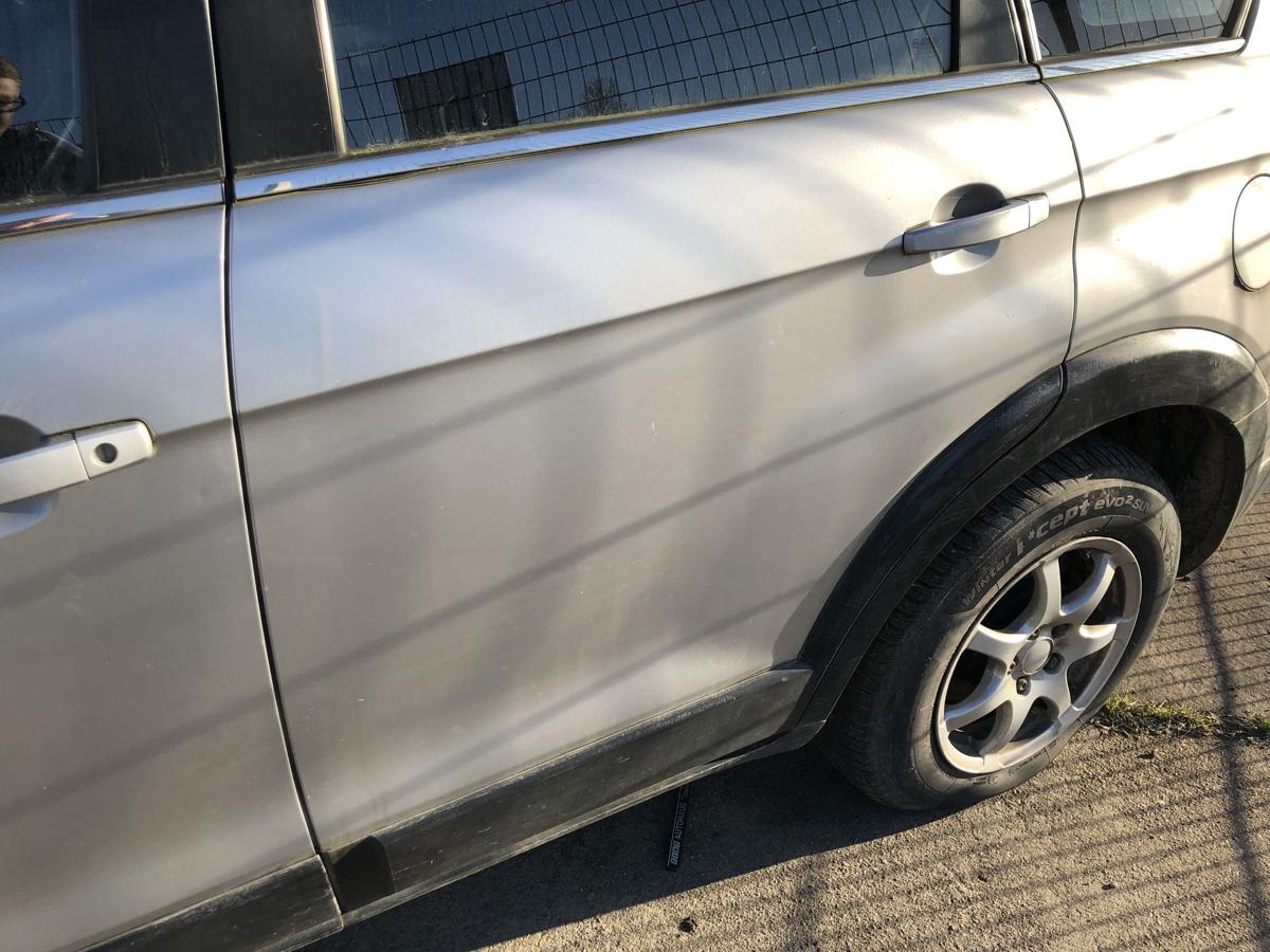 Chevrolet Captiva KLAC T&uuml;r hinten links Fondt&uuml;r im Rohbau silber Autot&uuml;r