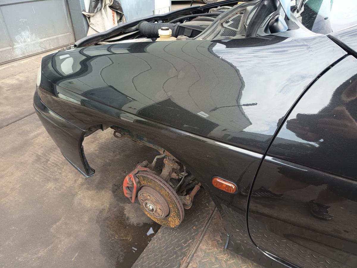 Renault Megane I Cabrio original Kotfl&uuml;gel links MV676 Noire Nacre Baujahr 1999