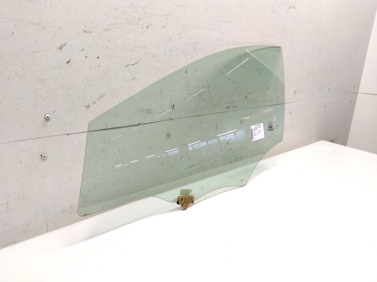 Hyundai i30 Kombi GD original T&uuml;rscheibe vorn links gr&uuml;ncolor BJ2015 5t&uuml;rig