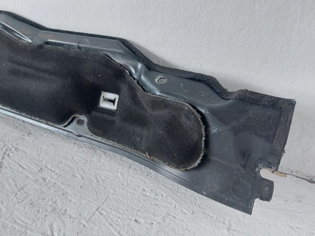 Ford Focus DYB CEW Turnier Verst&auml;rkung Unterteil Windlauf Wasserkasten OEM