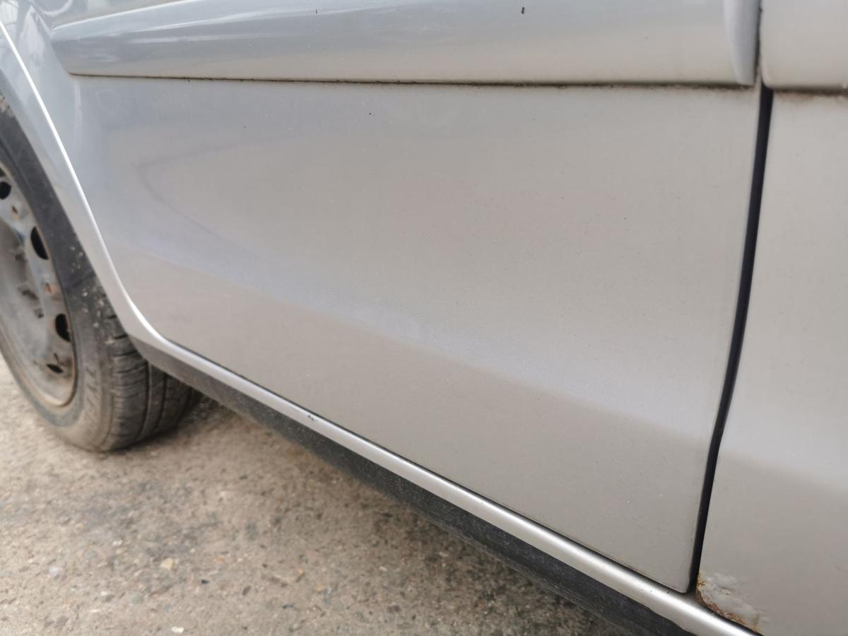 VW Polo 9N1 Tür Autotür Rohbautür Fondtür hinten rechts LA7W Reflexsilber met