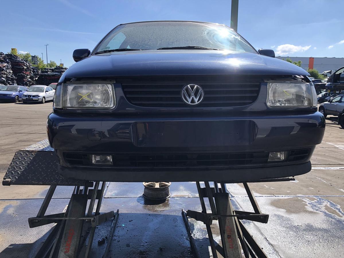 VW Polo 6N1 original Stoßstange Fänger vorn/Front komplett N5Y Windsorblau Bj 97